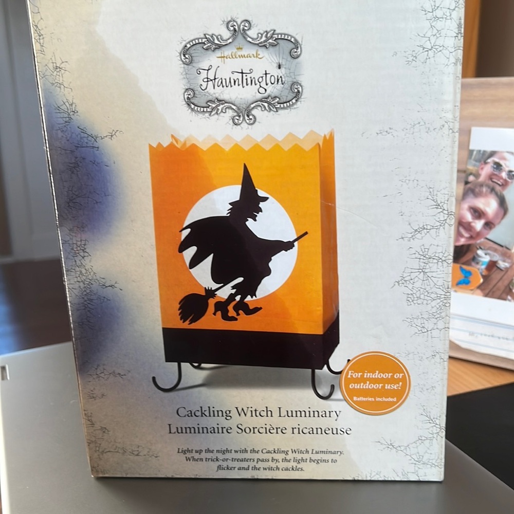 Halloween deco motion activated light/noise luminary.  FREE w/costume purchase